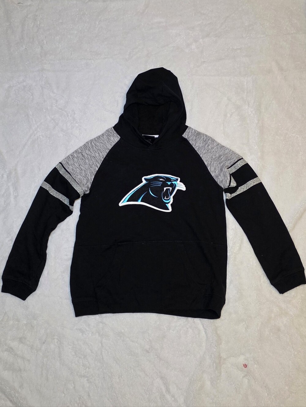 Youth Carolina Panthers hoodie Size 14/16